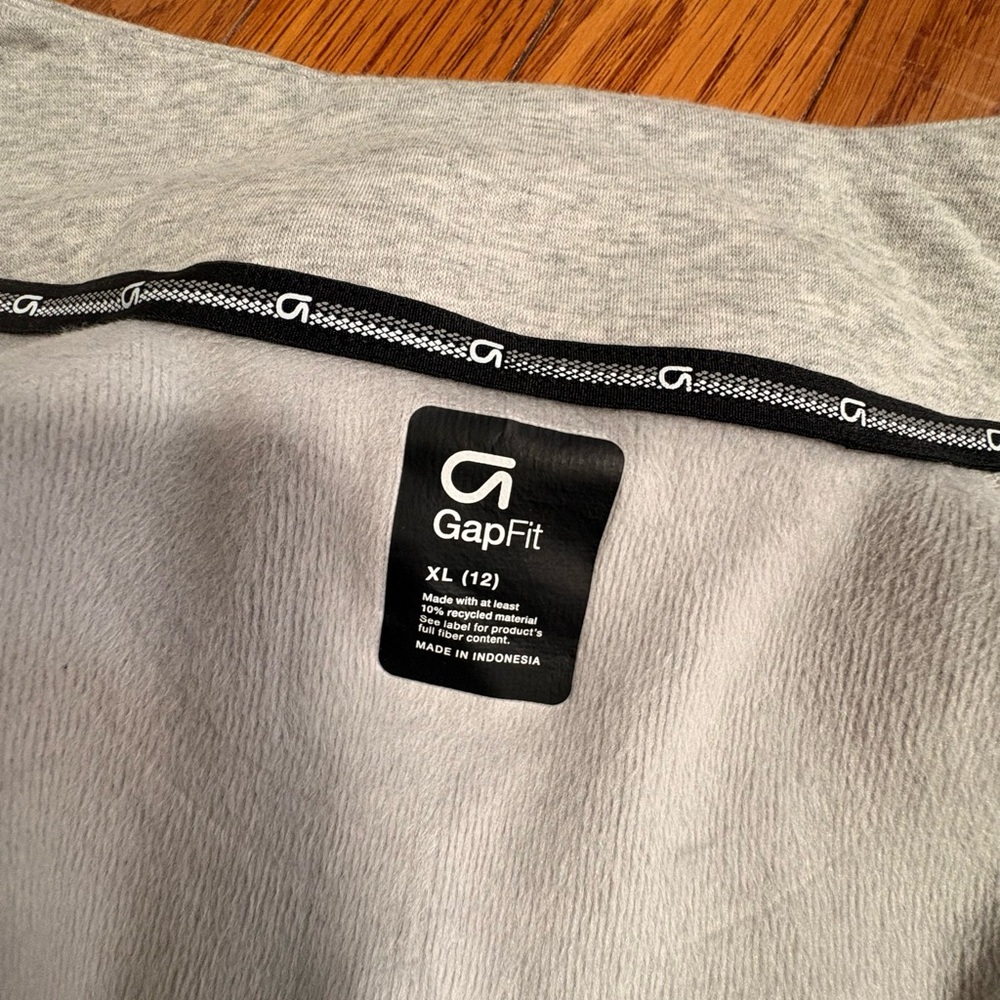 Gap jacket - Picture 2 of 4